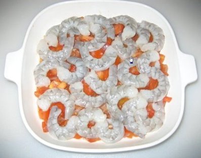 (The picture of the raw dish prepared for cooking)